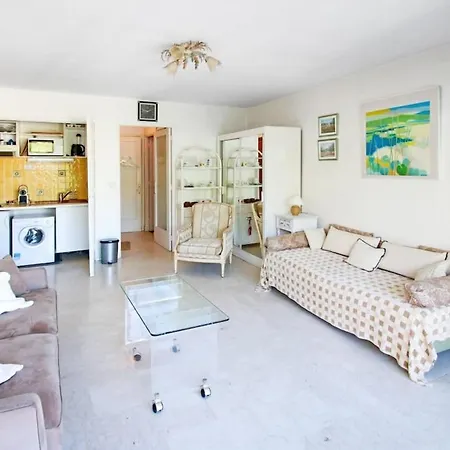 Cosy Center Beaches Shopping And Congresses Live In Merle 칸느